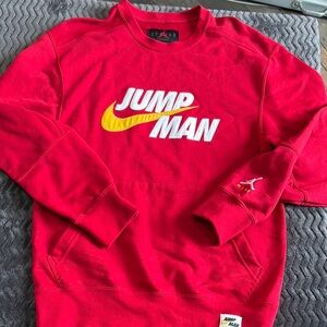 Jordan Jump Red and Yellow Crewneck size extra small worn once